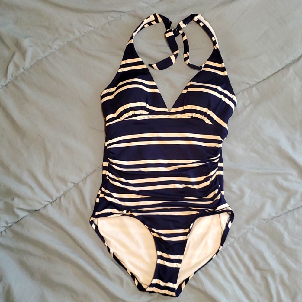 Retro-Style One Piece Swimsuit in Navy & White